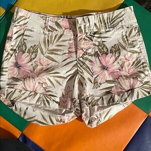 Aeropostale Floral Patterned Shorts